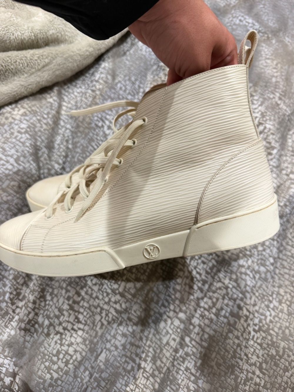 Louis Vuitton Off-White Textured High-Top Sneakers